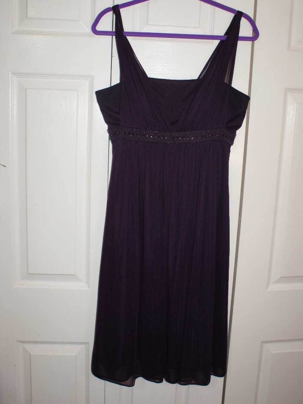 Jessica Howard Plum Embellished Empire Waist Midi Dress - 8 - LIKE NEW